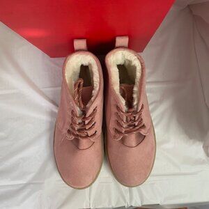 ocean + coast  Women's Pink faux-suede lace-up ankle Boots, Size 10 (NEW)